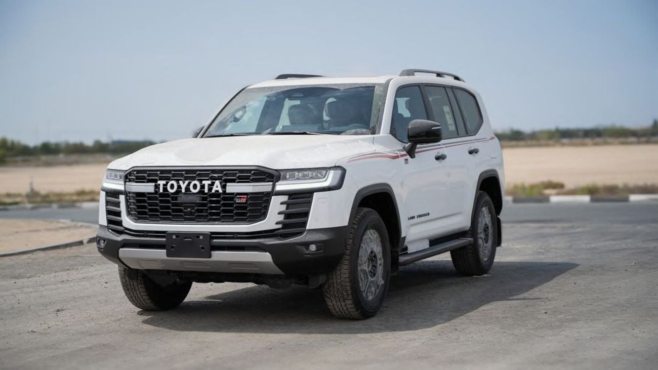 Toyota Land Cruiser Toyota LC300 GR-S 3.3 2025 Full with Radar and headup display