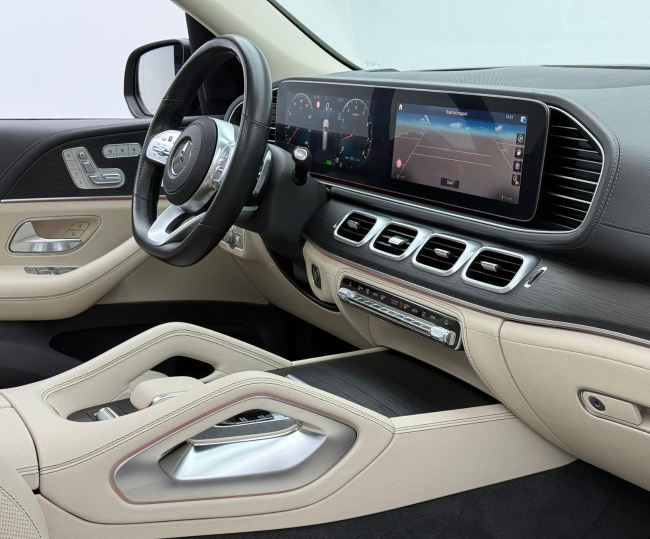 Mercedes-Benz GLS 450 Premium + 3.0L (367 HP) 2020 Mercedes Benz GLS450 4MATIC, Warranty, Full MB Service History, 7 Seate