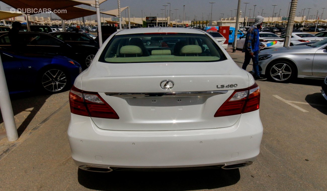 Lexus LS460