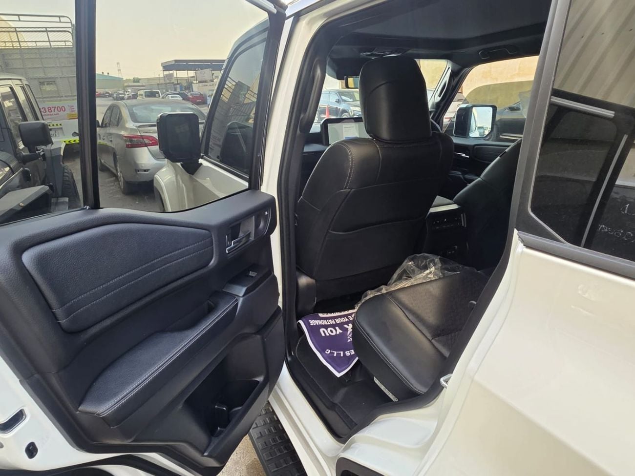Toyota Prado KAKADU TOYOTA PRADO 2025 WHITE 4WD AT DIESEL = RIGHT HAND