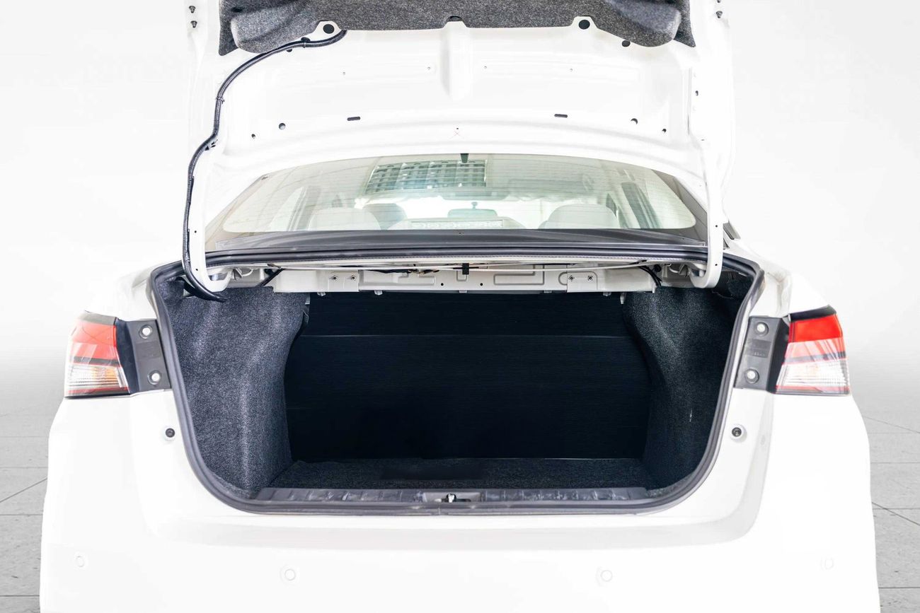 Nissan Sunny S 1.6L S 1.6