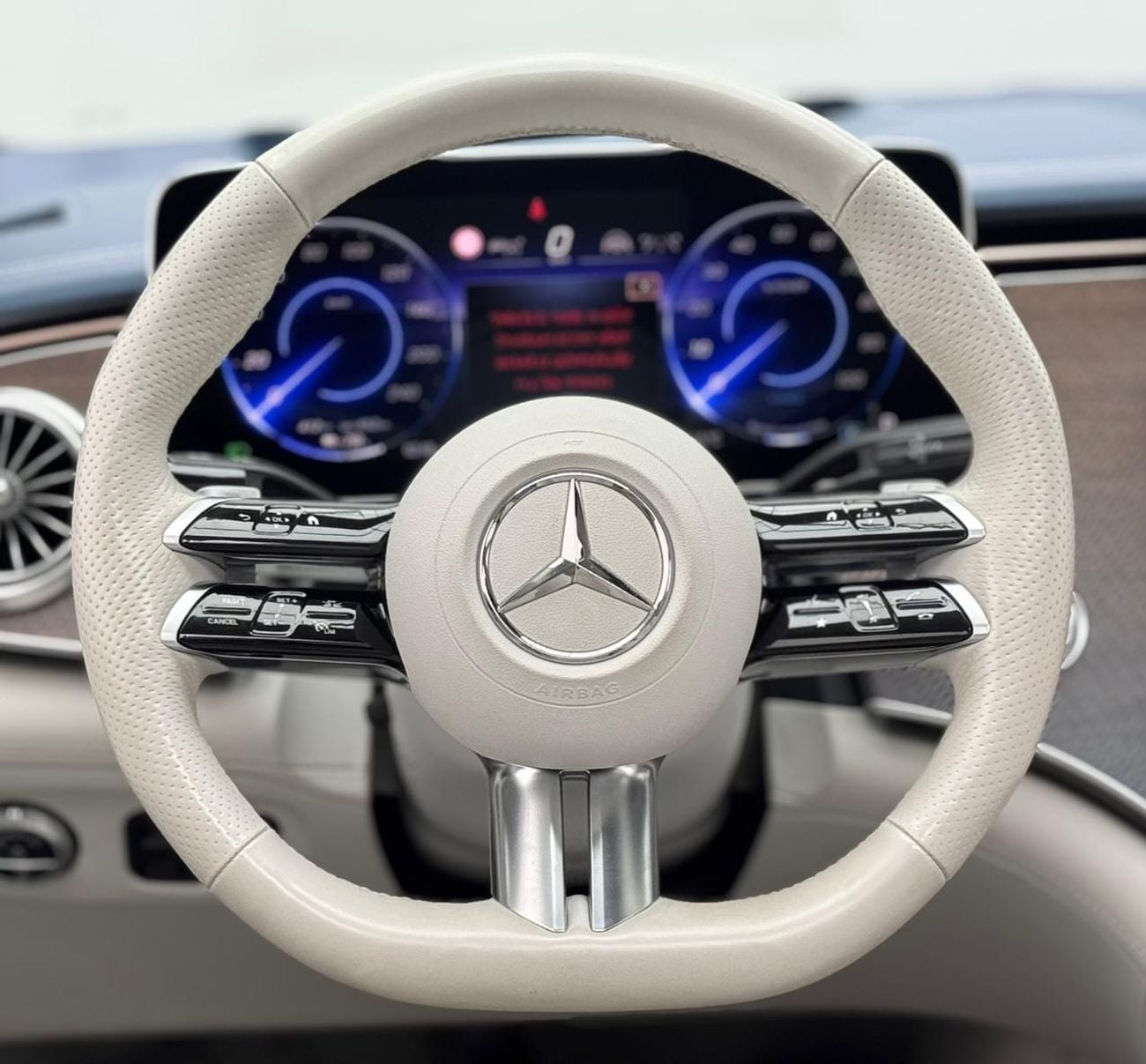 Mercedes-Benz EQE 350+ SUV 2023 Mercedes-Benz EQE 350+ Edition One, 2027 Mercedes Warranty and Service Pack, GCC