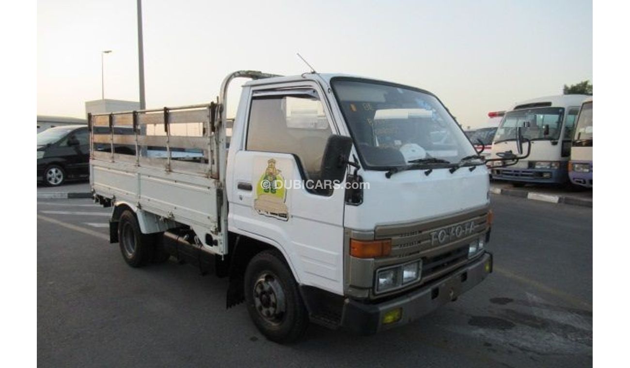 Toyota Dyna TOYOTA DYNA TRUCK RIGHT HAND DRIVE (PM1114)