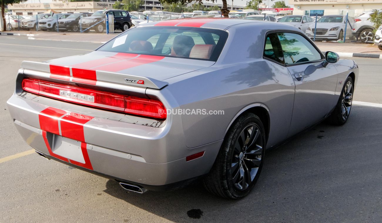 Dodge Challenger Hemi SRT