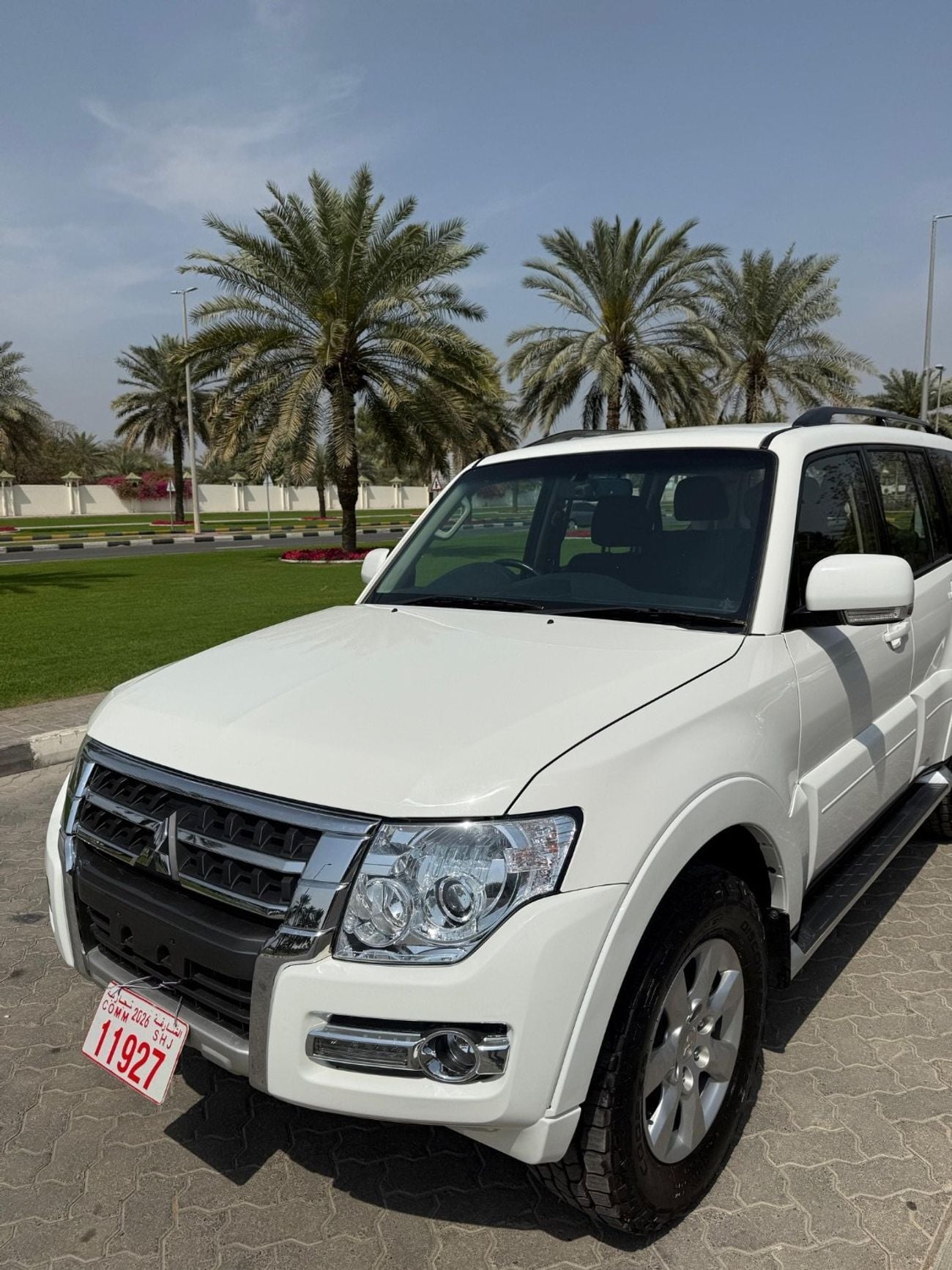 ميتسوبيشي باجيرو GLS MIDLINE