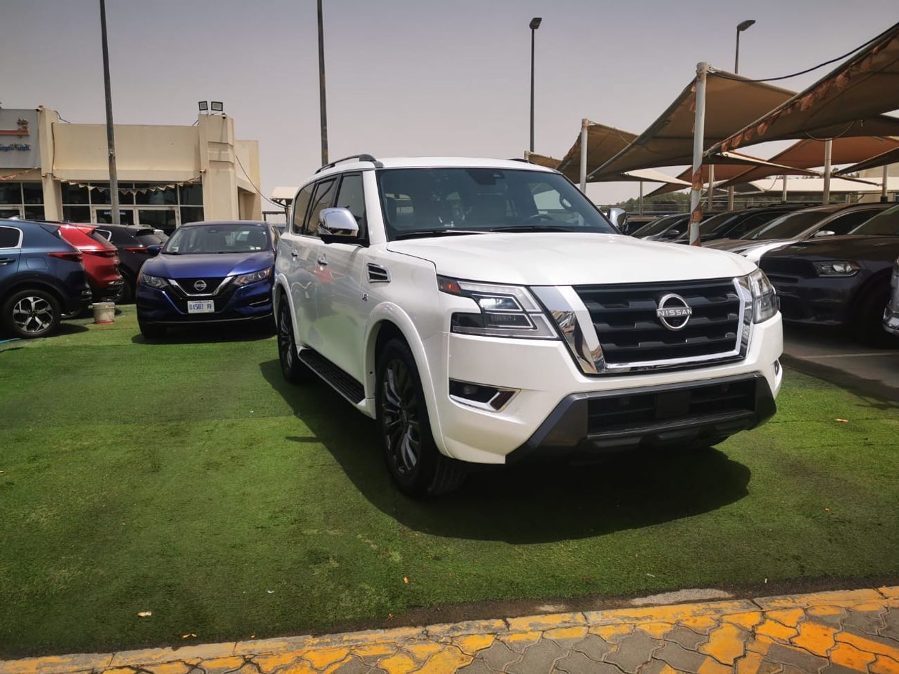 Nissan Armada Platinum