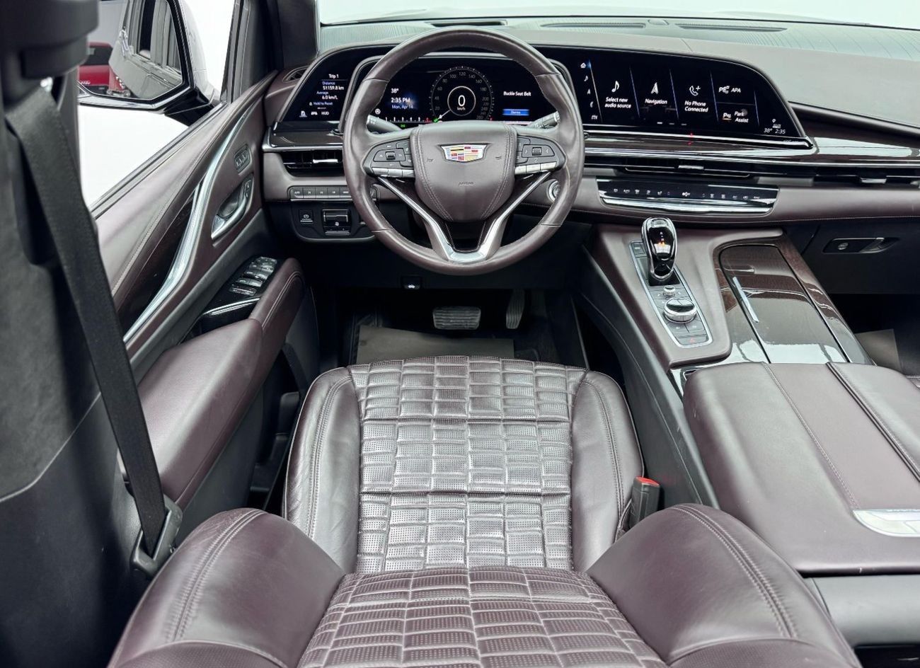 كاديلاك إسكالاد Sport Platinum 6.2L 4WD 2021 Cadillac Escalade 600 Sport, Cadillac Warranty + Service Pack, Fully Lo