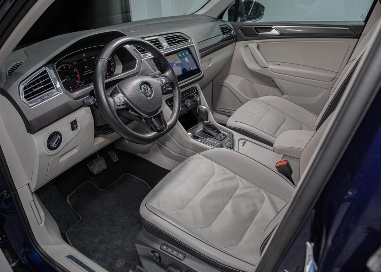 فولكس واجن تيجوان SEL 2.0L