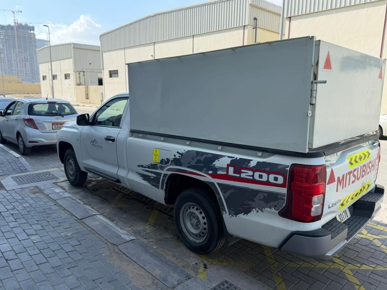 Mitsubishi L200 GL Single Cab Petrol 2.4L