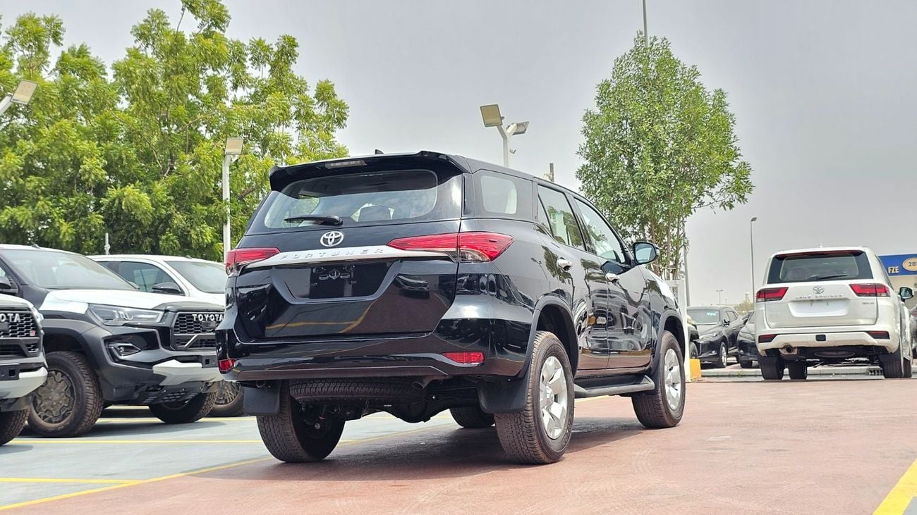 Toyota Fortuner SR5