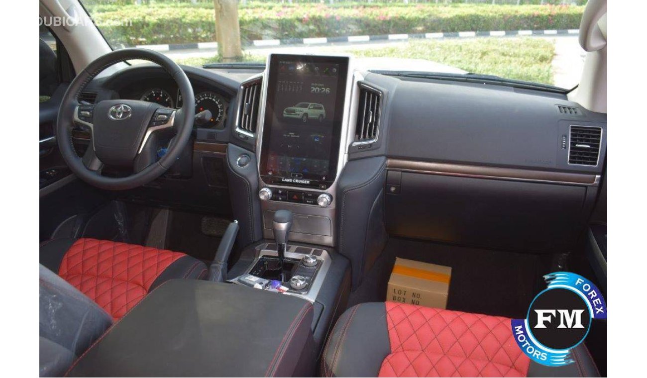 تويوتا لاند كروزر VXR  V8 5.7L PETROL 8 SEAT AUTOMATIC TRANSMISSION