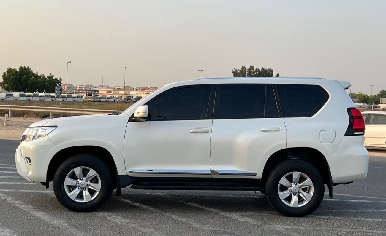 Toyota Prado 2018 Toyota Prado TXL 2.7L V4- AWD 4x4 - No accident  Rear Camera & Sensor -Leather Seat -