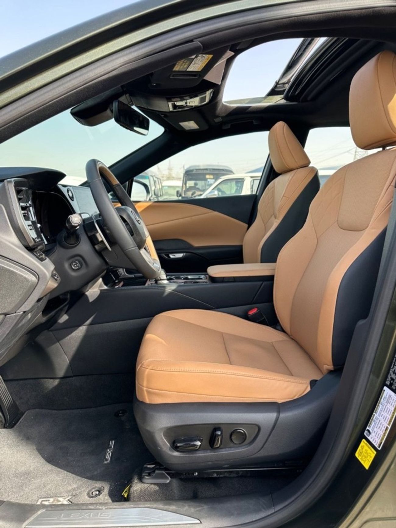 لكزس RX 350 Premium 360 Camera, Sunroof Full Option