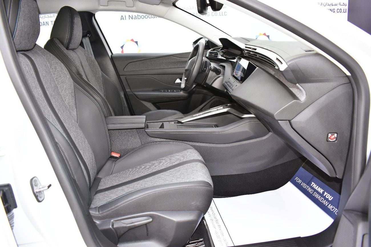 Peugeot 408 FROM 1,229 PM. MANUFACTURER WARRANTY