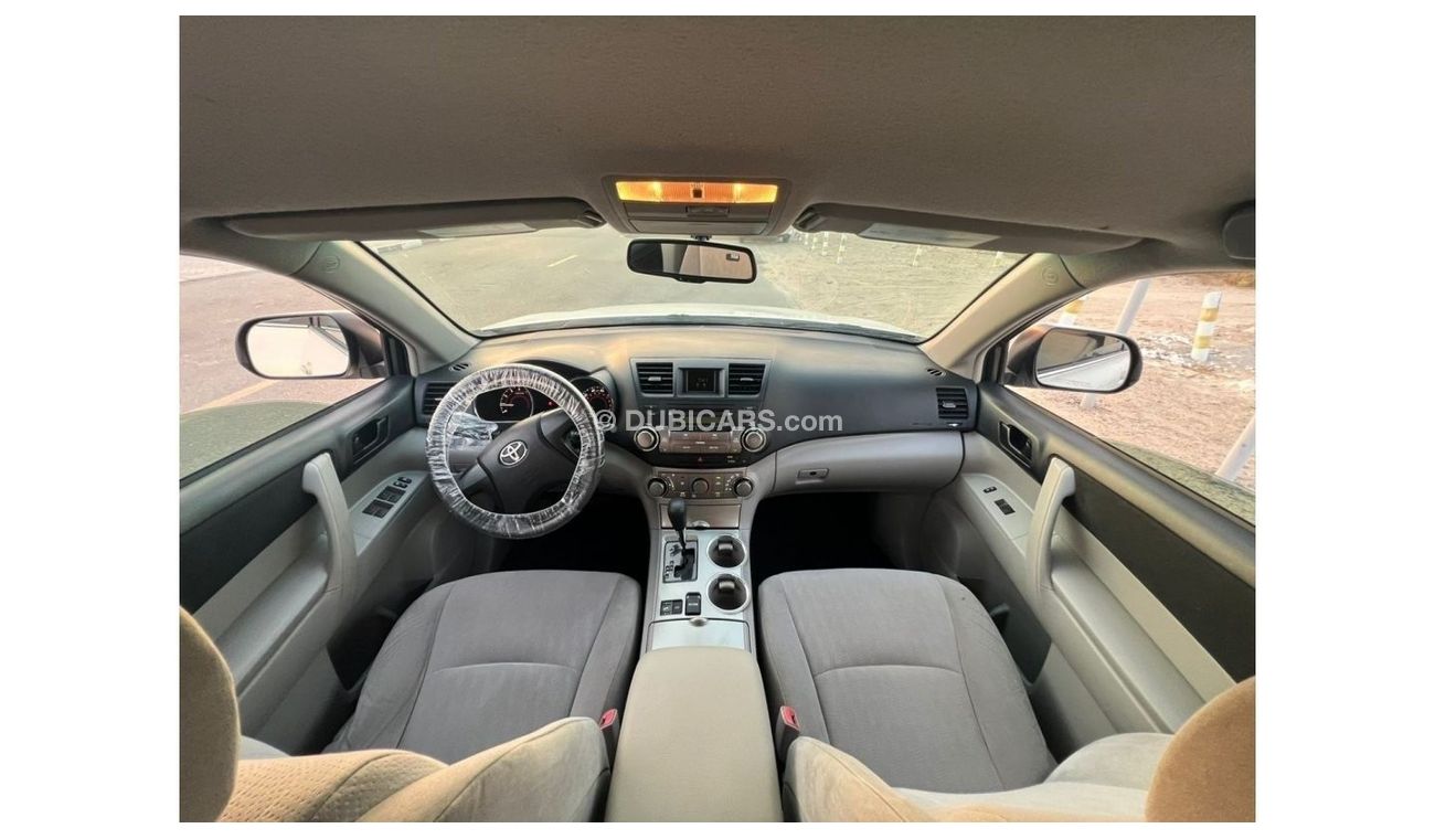 Toyota Highlander *Offer*2012 Toyota Highlander // 2.7L // V4 - All Airbags Original New Tyres