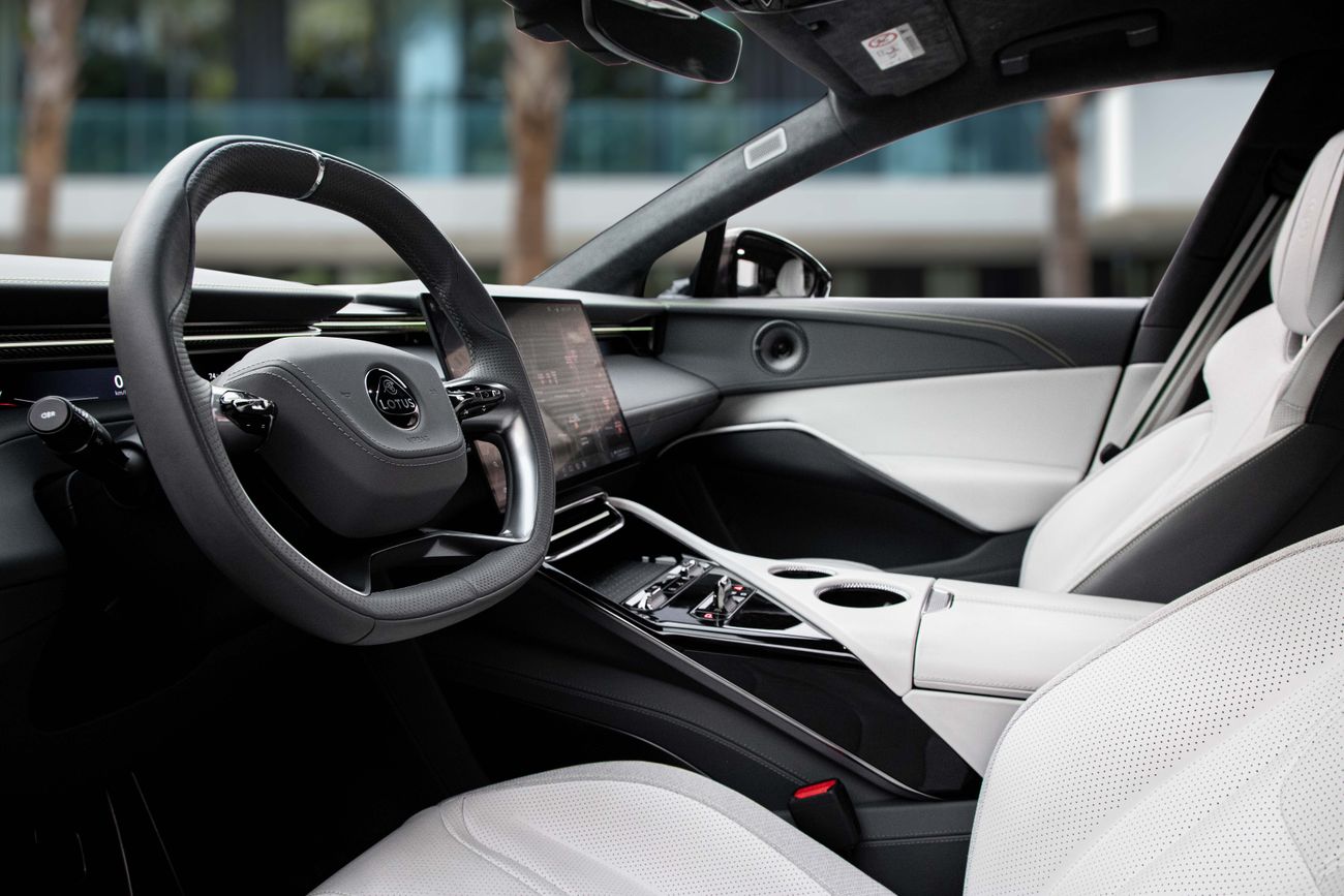 Lotus Eletre Eletre R | 9,009 P.M | 0% Downpayment | Agency Warranty!