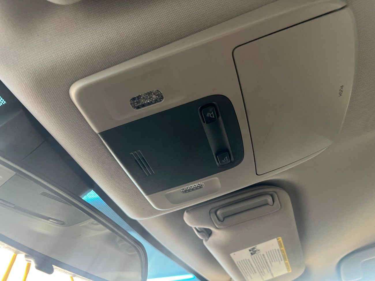 Toyota Camry SE 2.5L