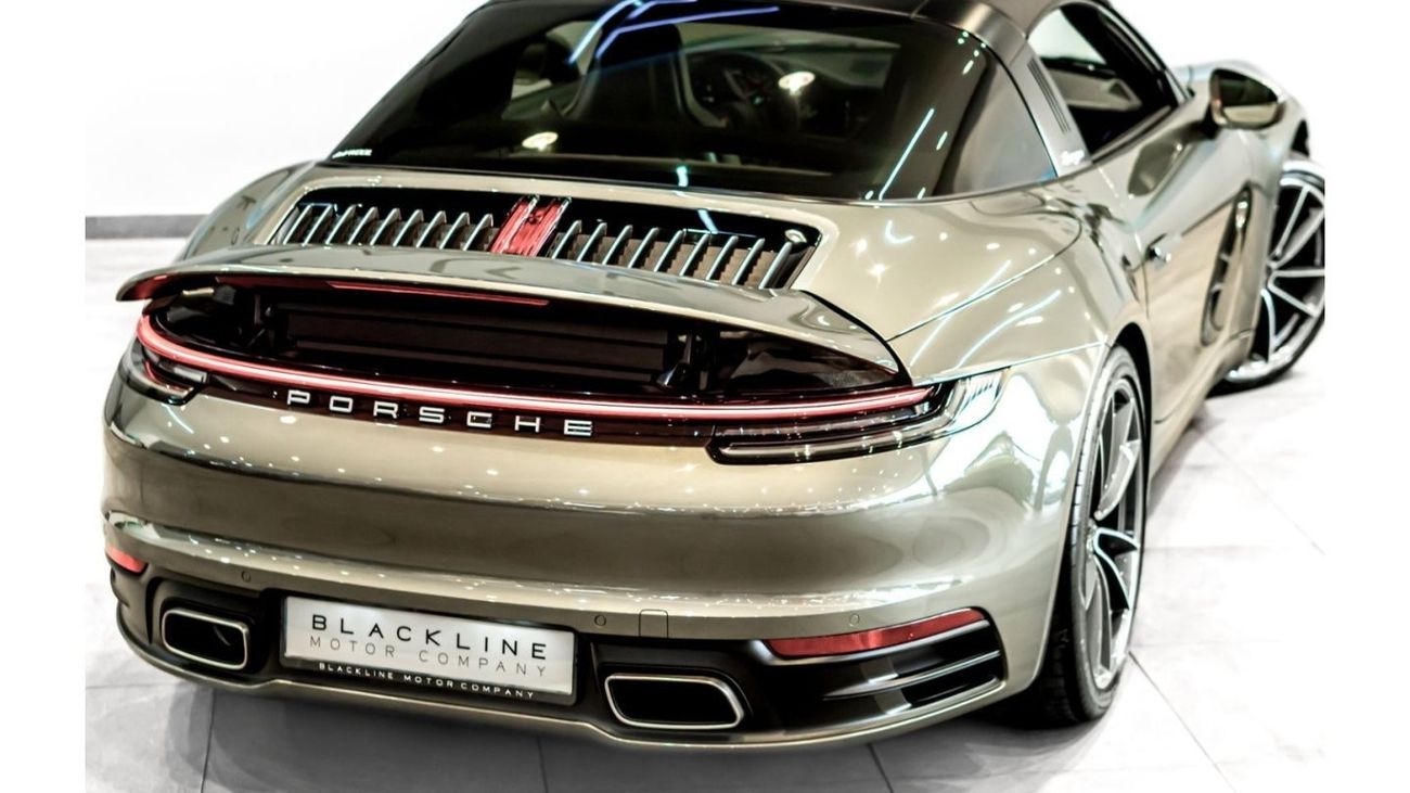 Porsche 911 2022 Porsche Targa 4, Porsche Warranty Valid, Full Service History, Low KMs, GCC