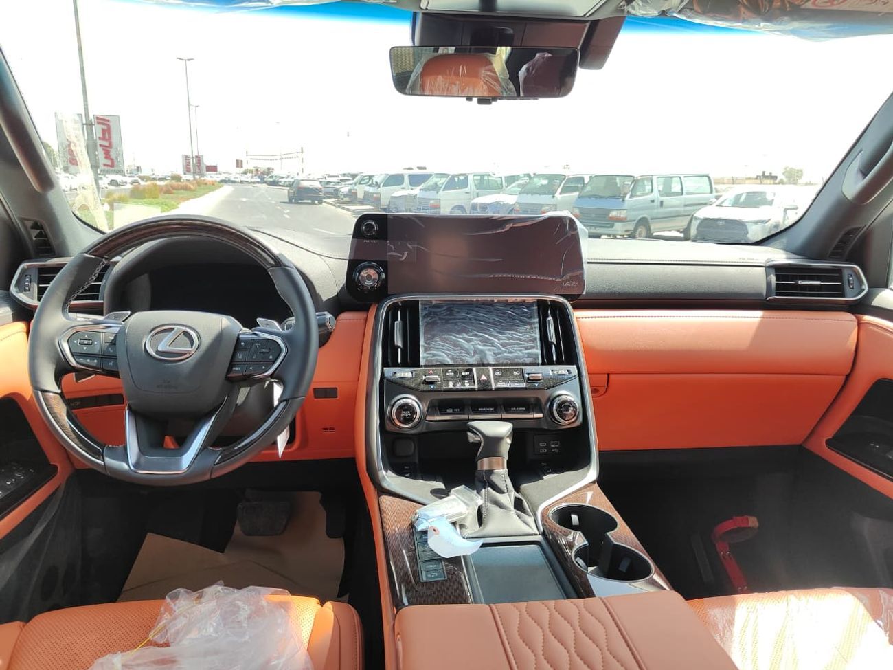 Lexus LX 600 Lexus LX 600 3.5L VIP 4 Seater 2024