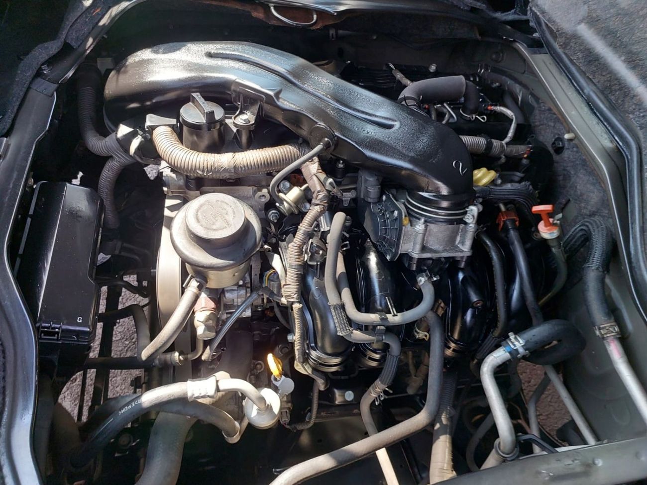 Toyota Hiace (RAMADAN OFFER) TOYOTA HIACE VAN RHD 2010 MODEL 2.7 L PETROL AUTOMATIC(PM20787)