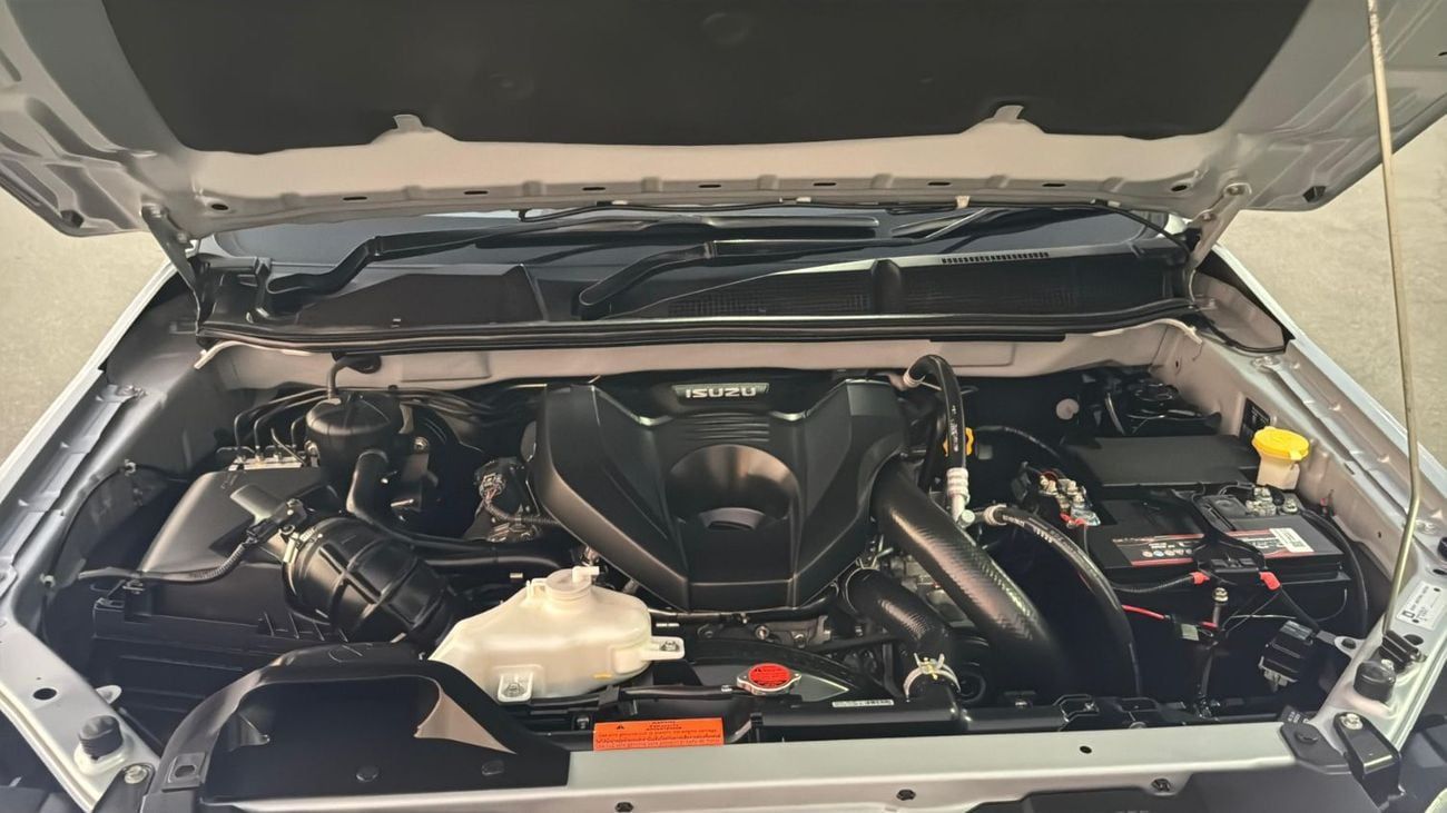 إيسوزو D ماكس -