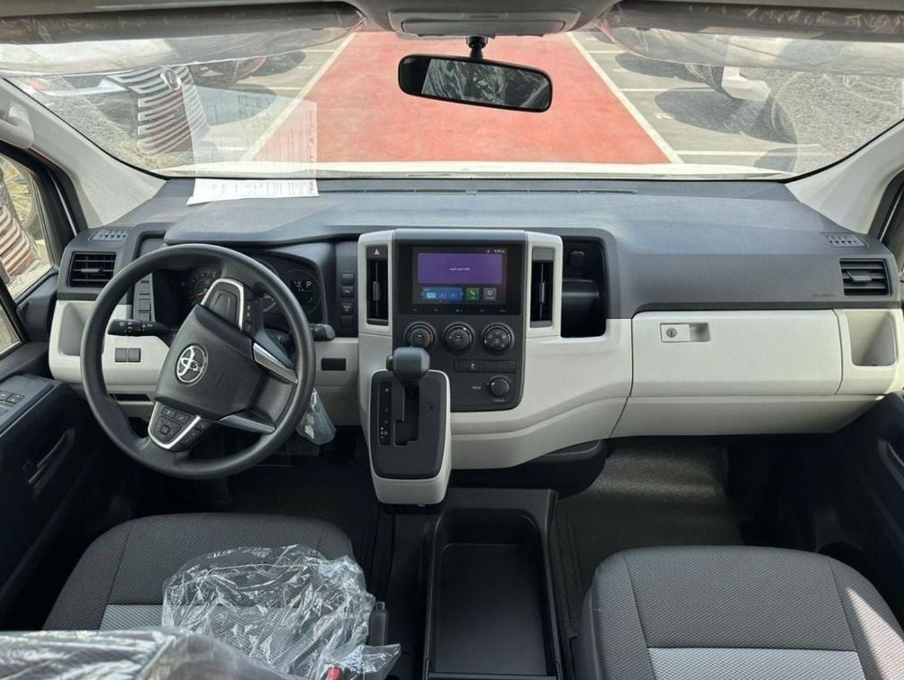 Toyota Hiace TOYOTA HIACE  3.5L PETROL AUTOMATIC,13SEATS,HIGH/ROOF 2026