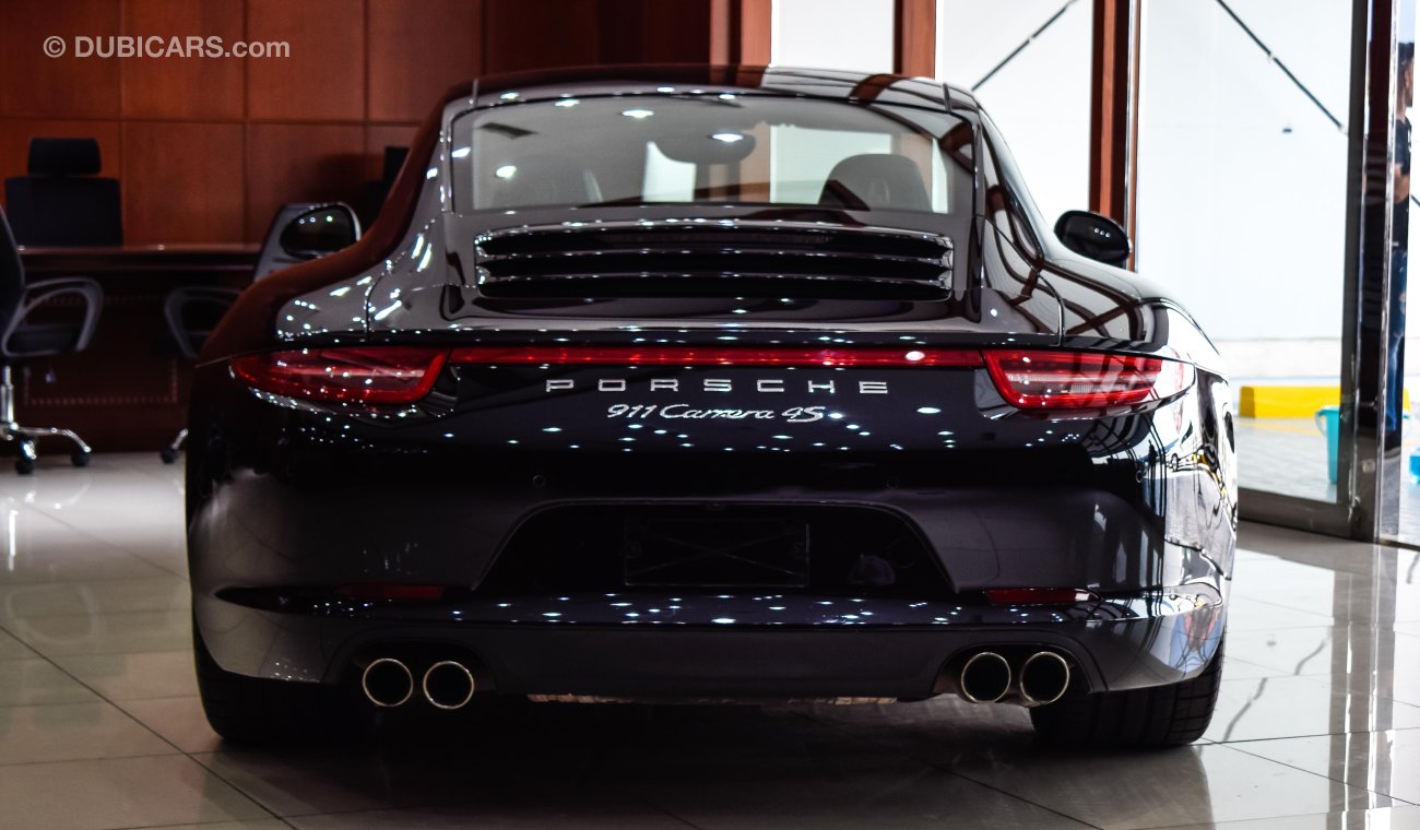 Porsche 911 Carrera 4S With PDK