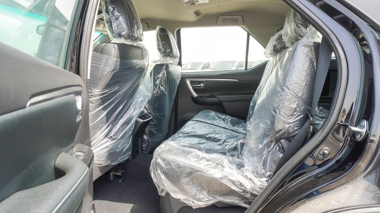 Toyota Fortuner SR5  4.0L V6