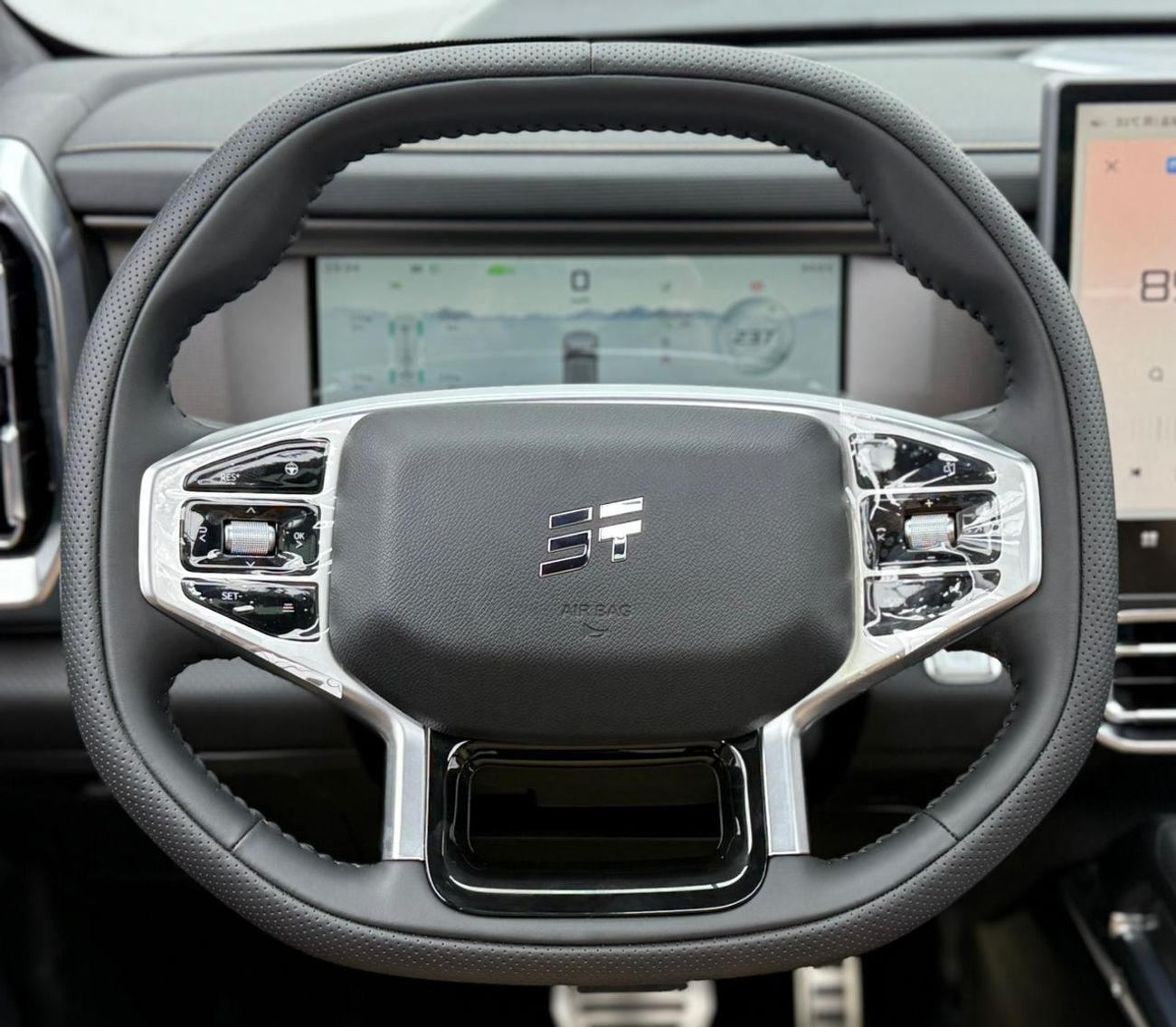 جيتور T2 2025 Jetour T2 (Defender Kit), 1 Year Warranty, Brand-New Condition