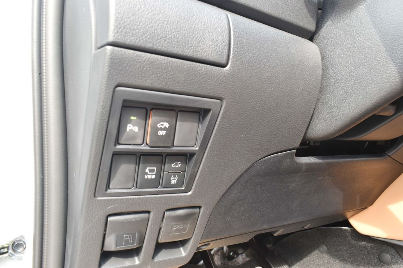 Toyota Fortuner NEW TOYOTA FORTUNER SR5 Plus 4.0L V6 MODEL 2025 GCC