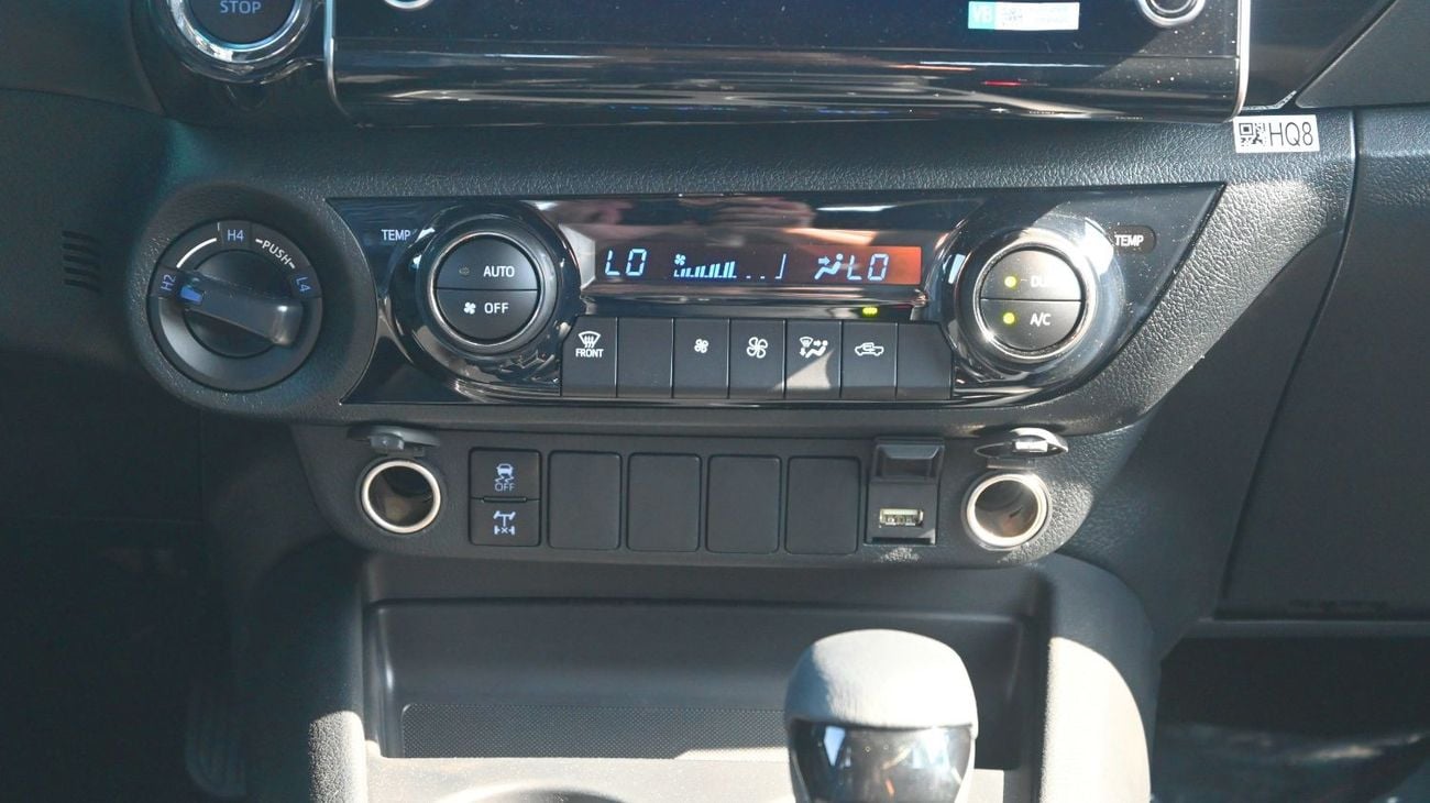 تويوتا هيلوكس Adventure 4.0L