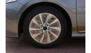تويوتا كامري 2.5L GLE PET A/T - 23YM -  w/SUNRF - SIL_BEIG (EXPORT OFFER)