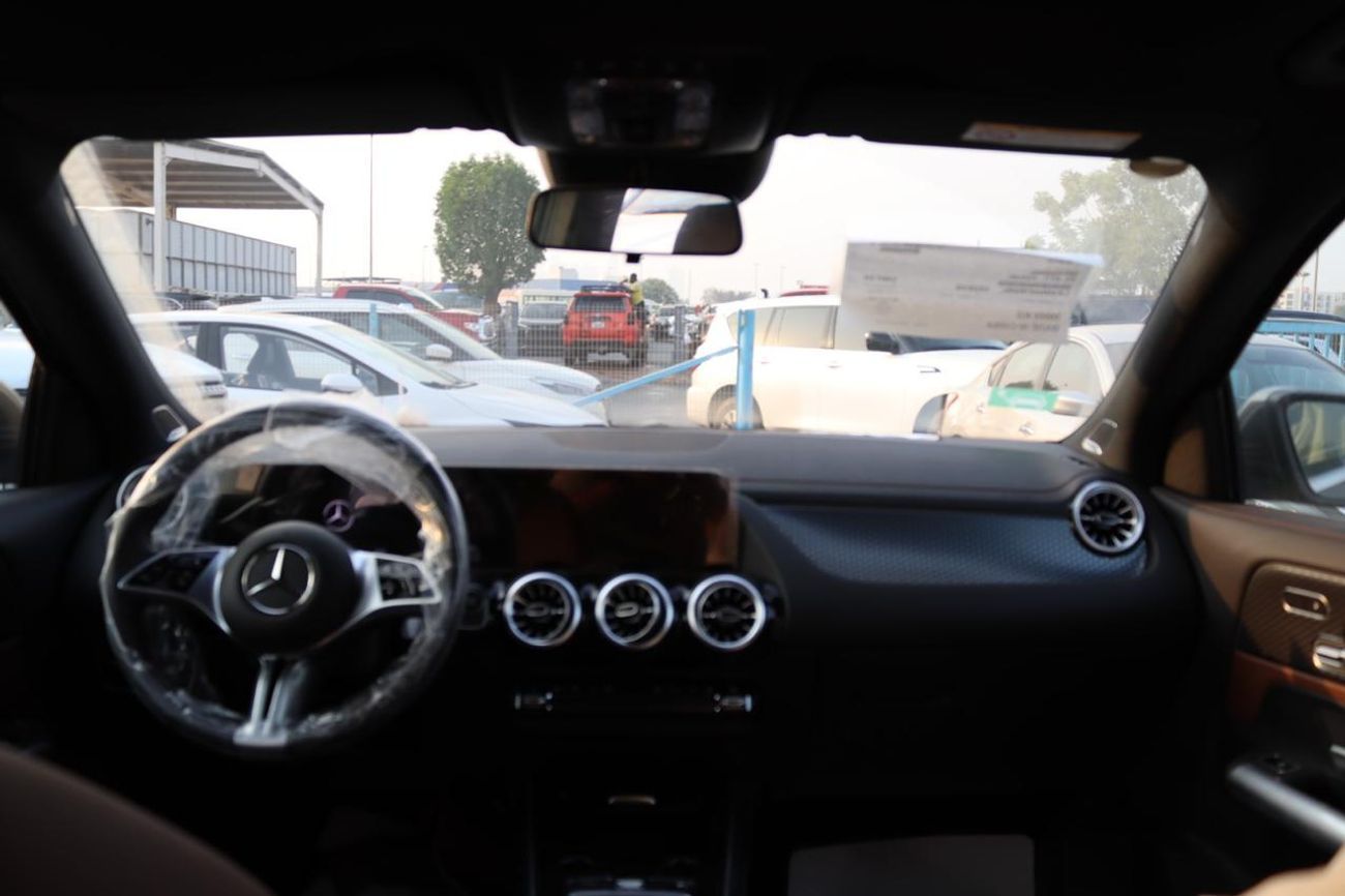 مرسيدس بنز EQA 250 SUV