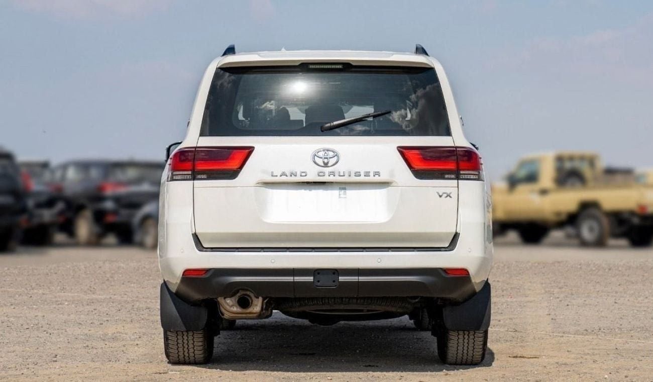Toyota Land Cruiser TOYOTA LAND CRUISER LC300 VX 4.0P AT MY2024 - WHITE (ONLY FOR EXPORT)