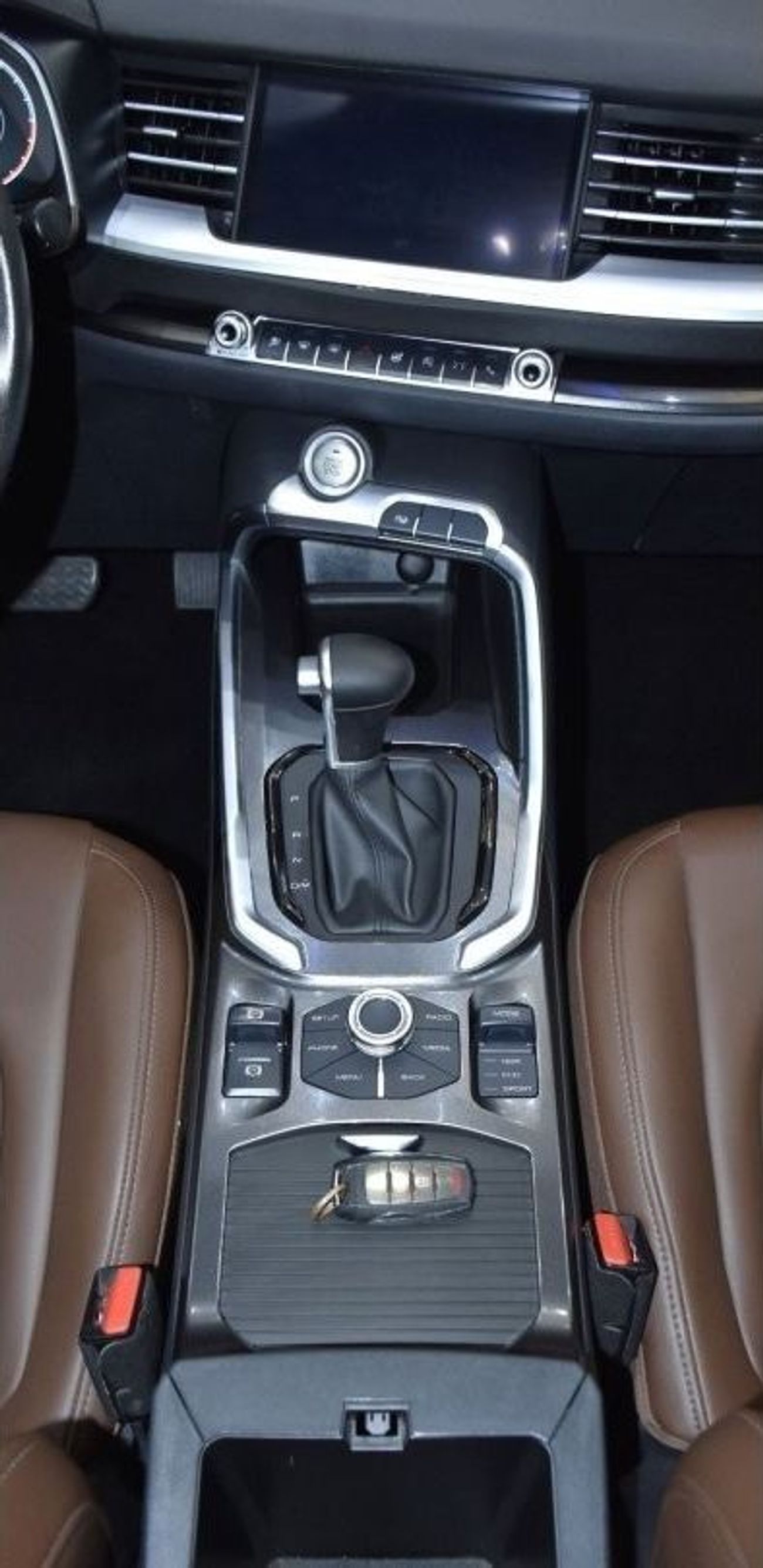 هافال H6 EXCELLENT DEAL for our Haval H6 2.0 GDiT ( 2021 Model ) in Black Color GCC Specs