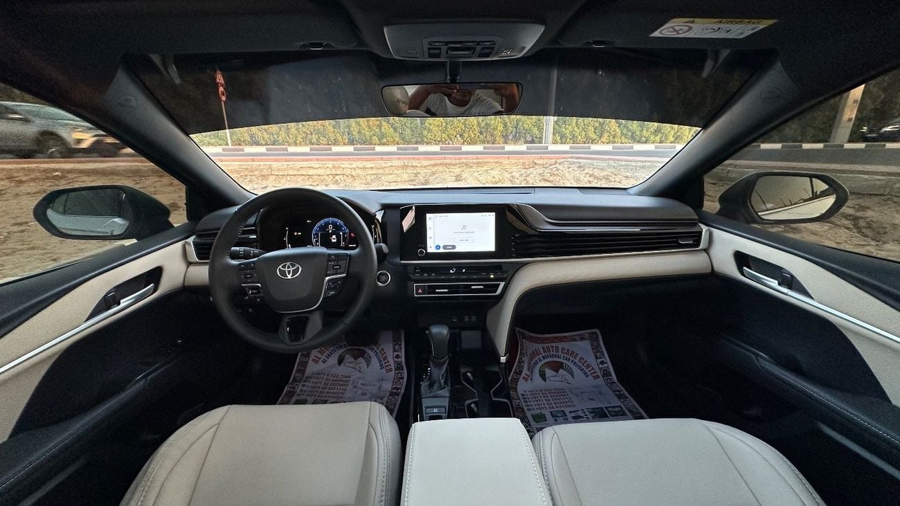 تويوتا كامري GLE 2.5L