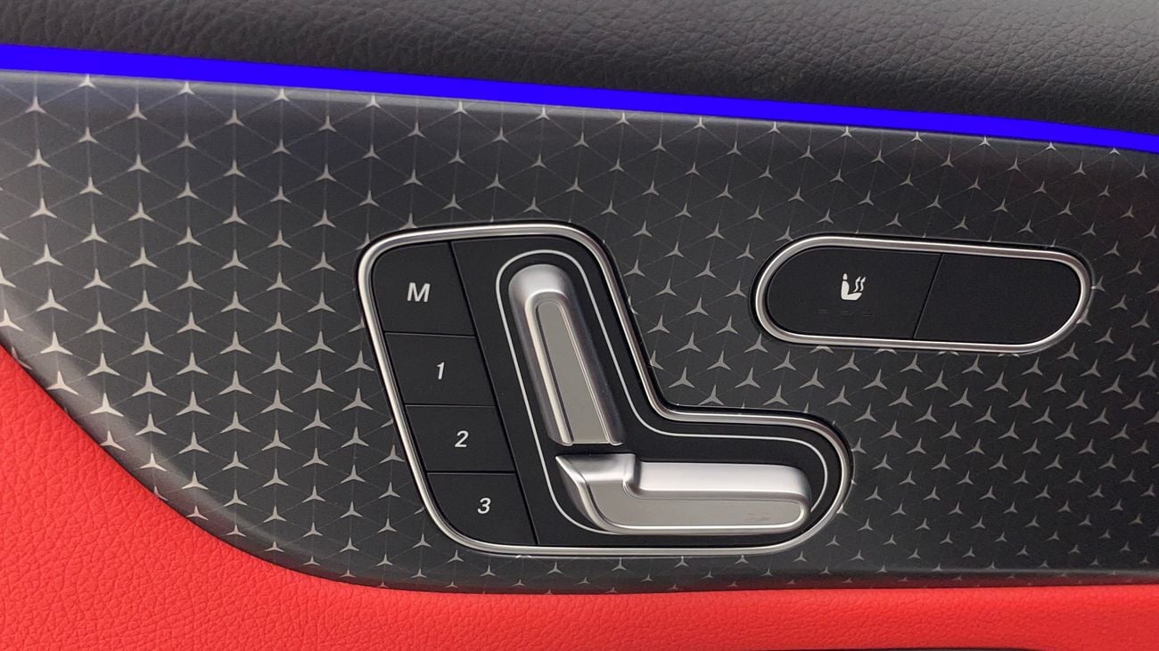 Mercedes-Benz GLB 250 PREMIUM PLUS AMG 2 | Zero Down Payment | Home Test Drive