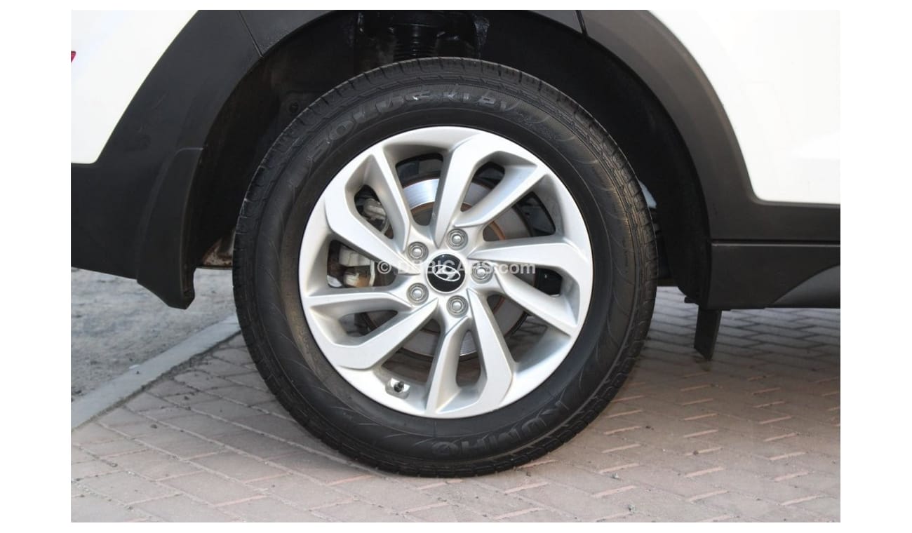 Hyundai Tucson Hyundai Tucson 2018 GCC in excellent condition without accidents, very clean from inside and outside