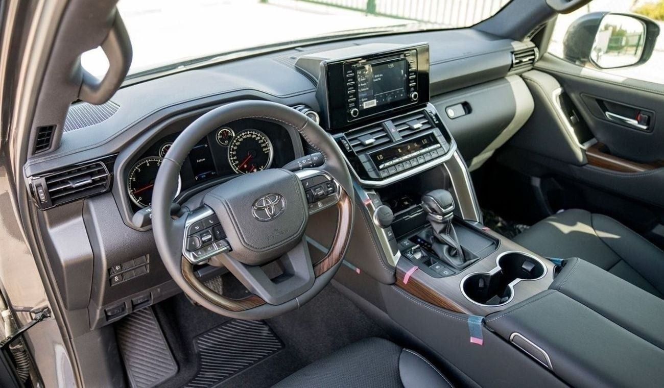Toyota Land Cruiser LC300 GXR 4.0P AT MY2025 – GREY