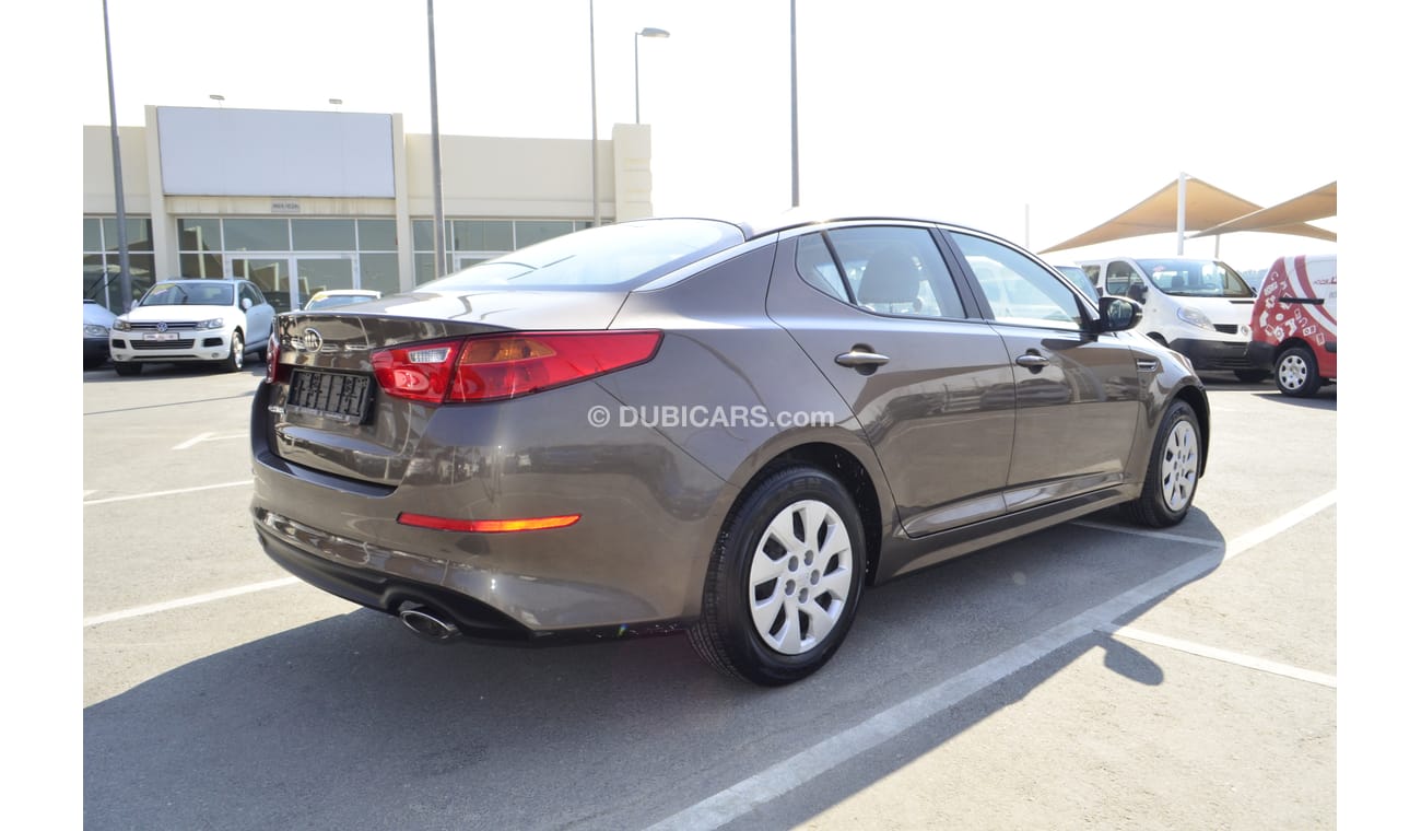 كيا أوبتيما 2.4L 4 DOOR SEDAN GCC SPECS