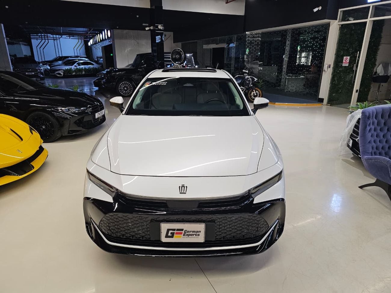 Toyota Crown 2023 Toyota Crown Platinum - GCC Specs - Good Condition