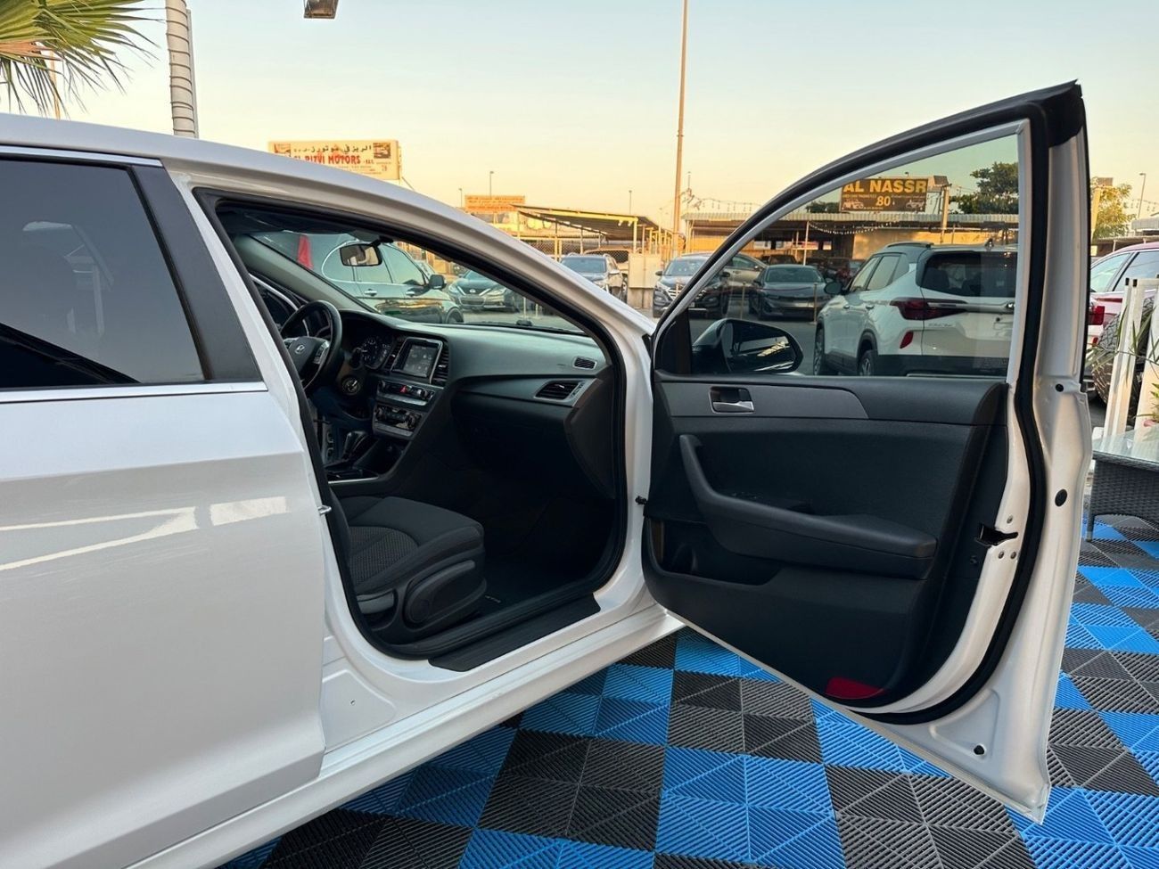 هيونداي سوناتا Mid option 2.5L