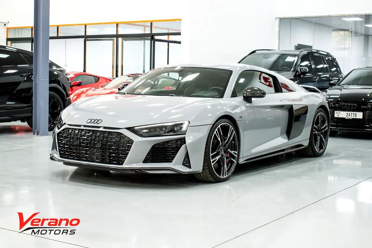 أودي R8 Performance | Nardo Grey | Carbon Package | Warranty Service Contract