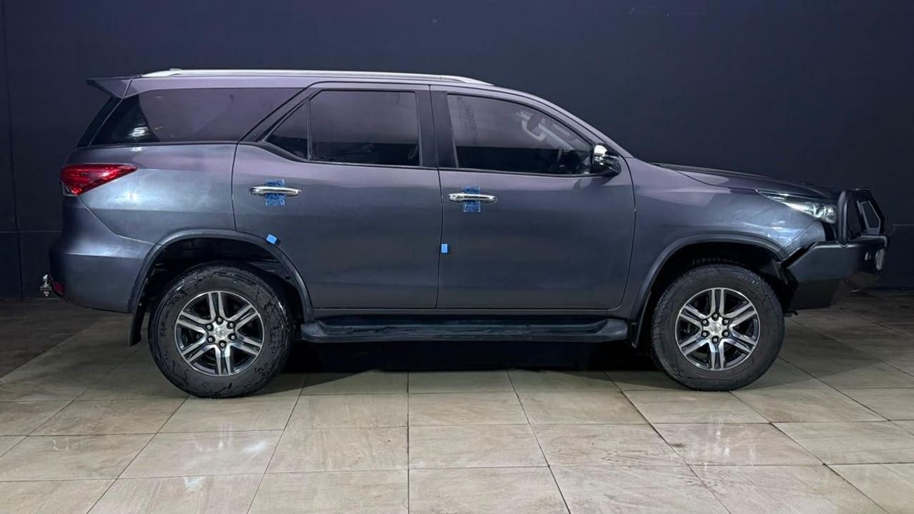 Toyota Fortuner DIESEL 2.8 LITER