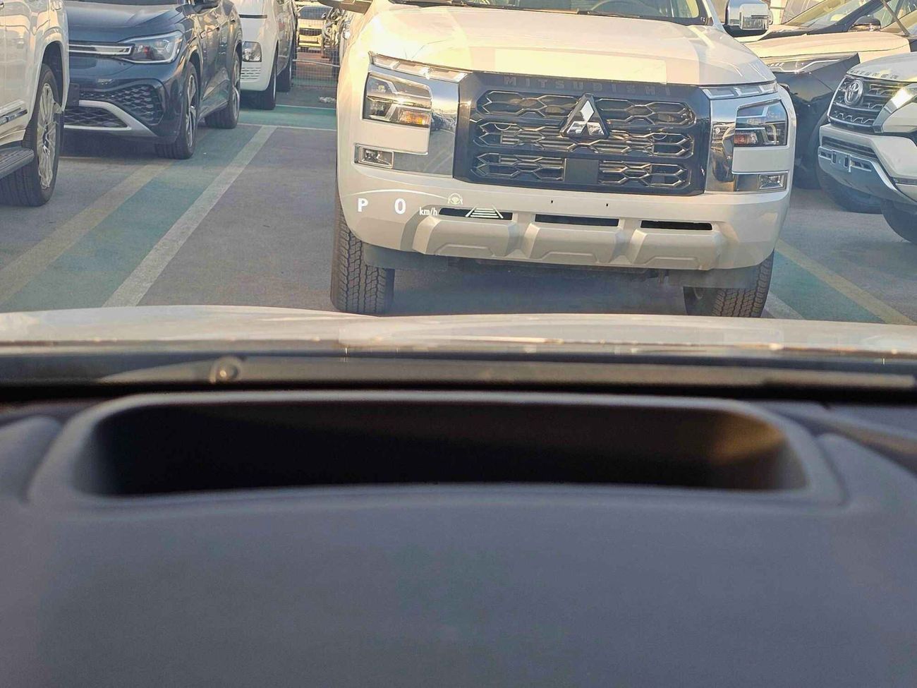 لكزس NX350h F SPORT HYBRID / 2.5L V4 PETROL / 360* CAMERA  WITH PANORAMIC / FULL OPTION (CODE # 69074)