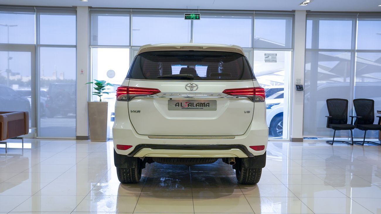Toyota Fortuner VXR 4.0L (278 HP)