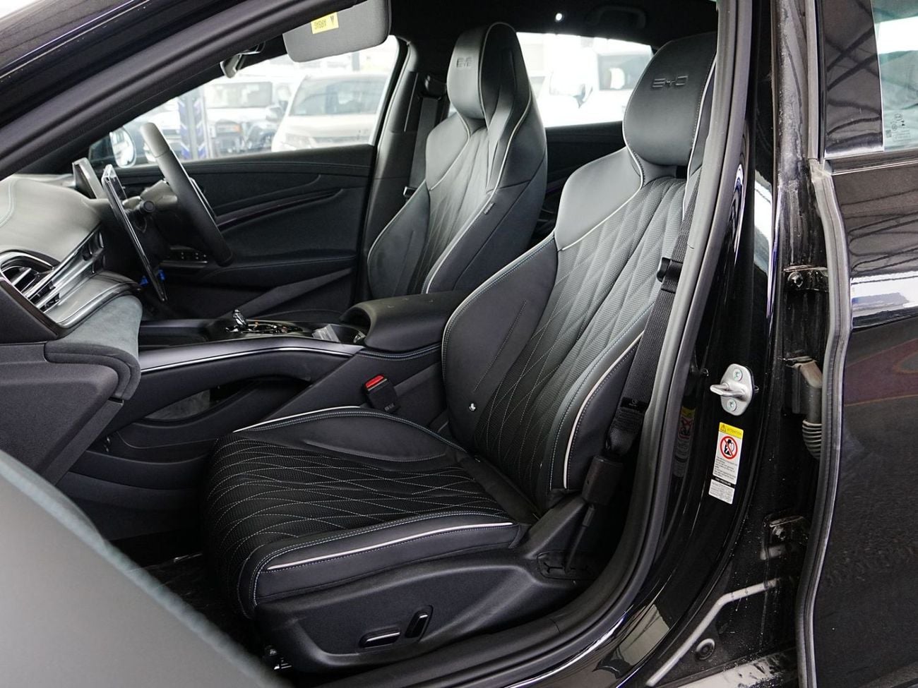 بي واي دي سيل PREMIUM 2025 BYD SEAL 570Km Combined Range 390kW, 3.8s 0-100km/h, Brand New 0Km