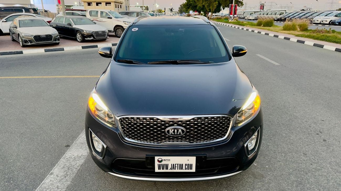 كيا سورينتو 2015 | 2.0L DIESEL ENGINE | AT | LHD | PUSH START ENGINE | MULTIMEDIA SCREEN | PREMIUM LEATHER SEATS