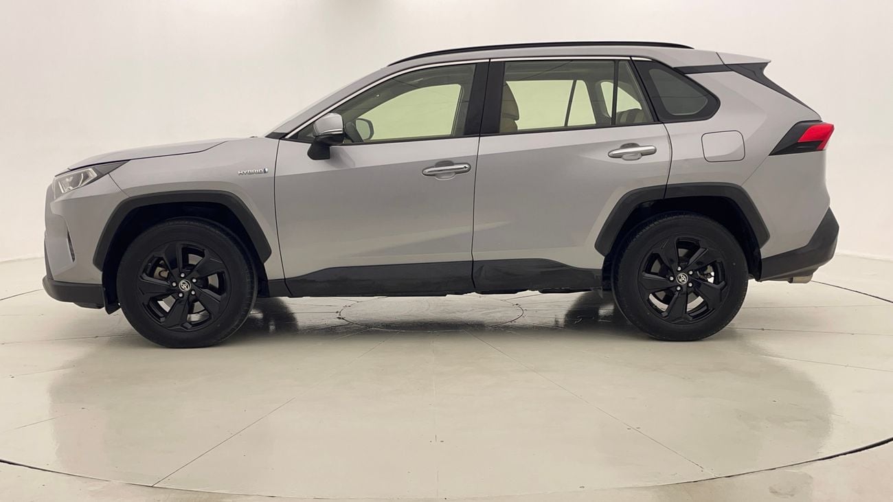 تويوتا راف ٤ VXR HEV 2.5 | بدون دفعة مقدمة | اختبار القيادة في المنزل