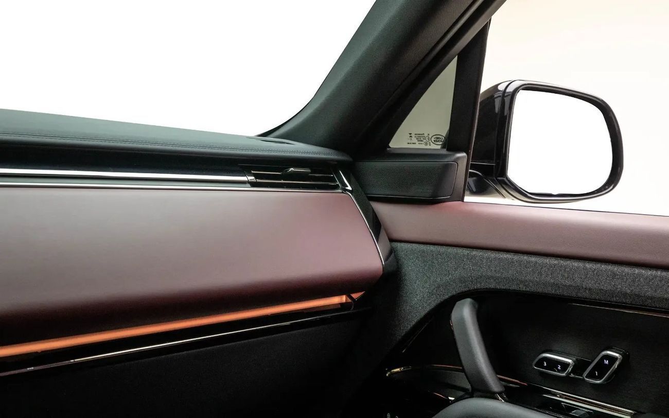 Land Rover Range Rover Sport Dynamic HSE P400 3.0L - GCC Spec - With Warranty and Service Contract